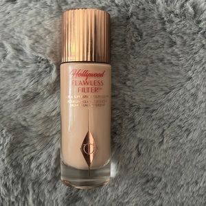 Charlotte Tilbury Flawless Filter Foundation